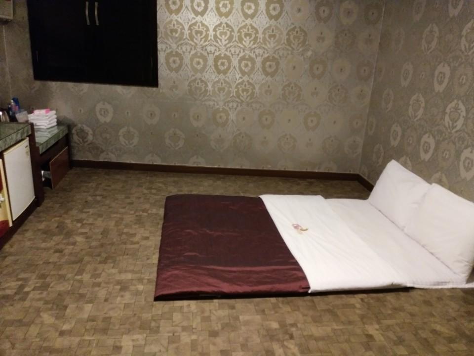 Cats Motel Каннин Екстер'єр фото